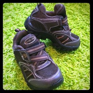 Stride Rite - Hiking Boot, Like New! Size 5.5m